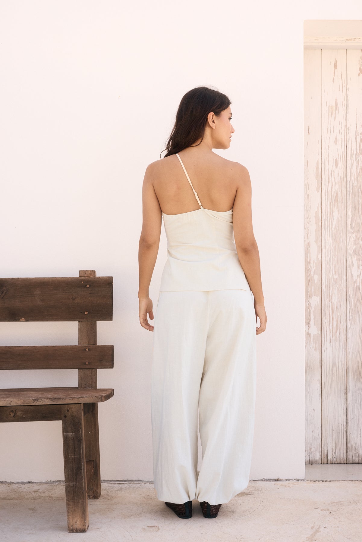 Milos Beads Top
