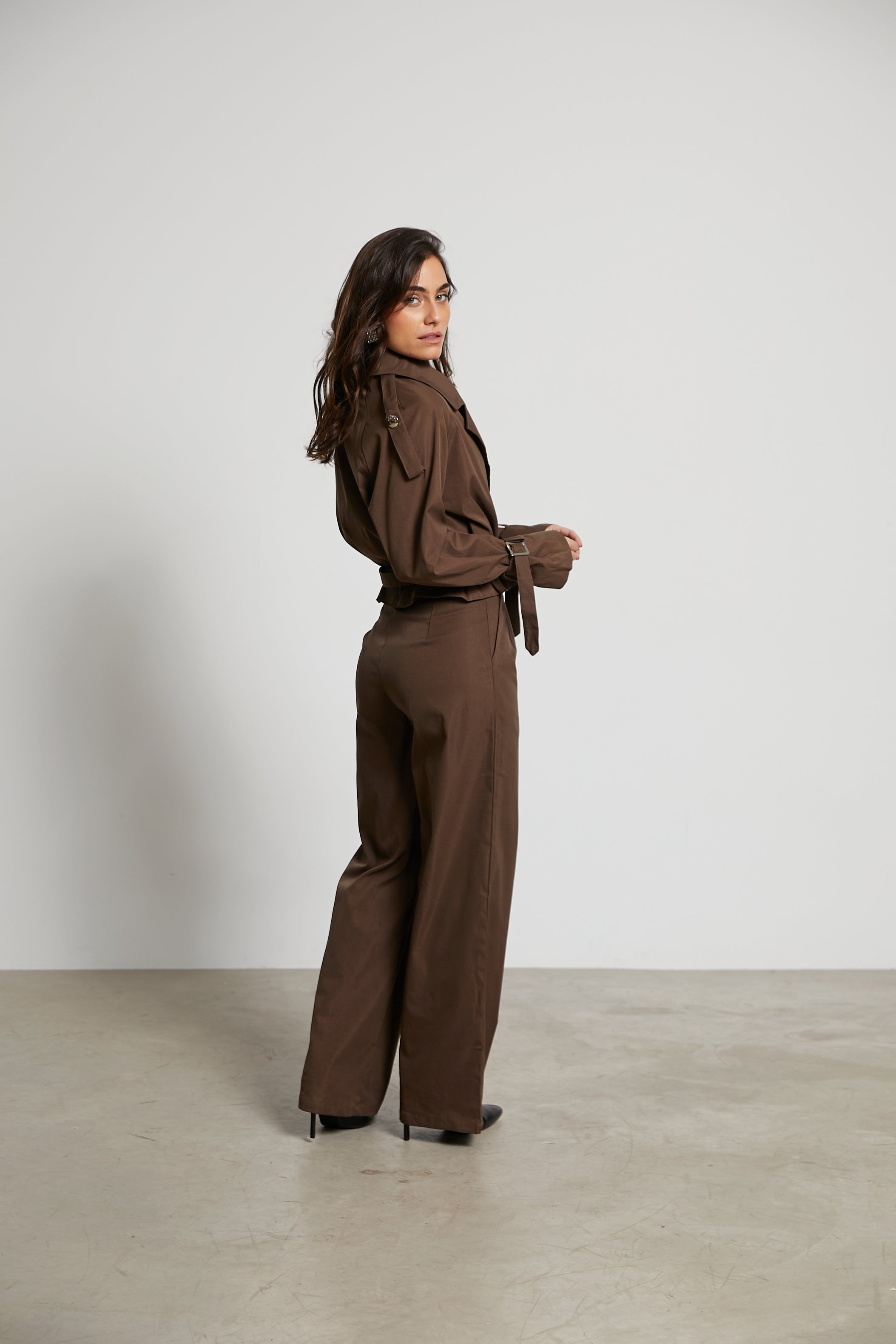 Adele trench crop