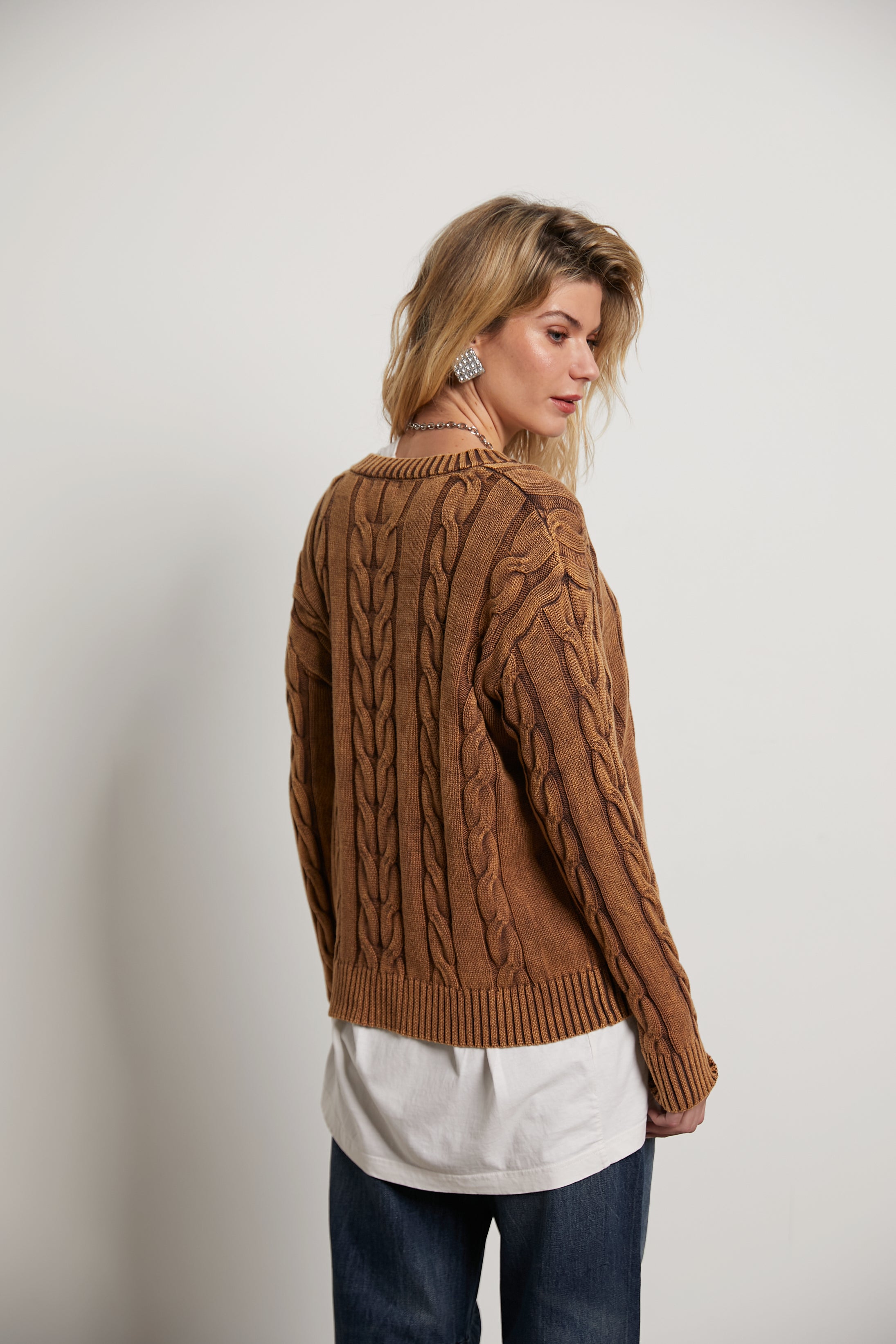 Ava knit sweater